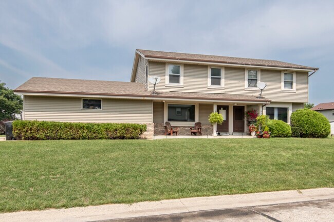 Photo - 628 Edmund St