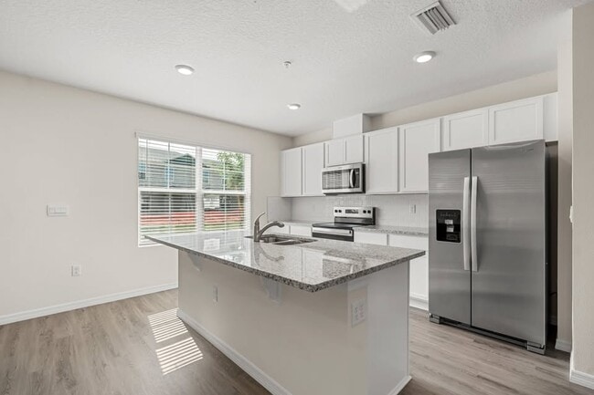 Photo - 2741 Flushing Dr