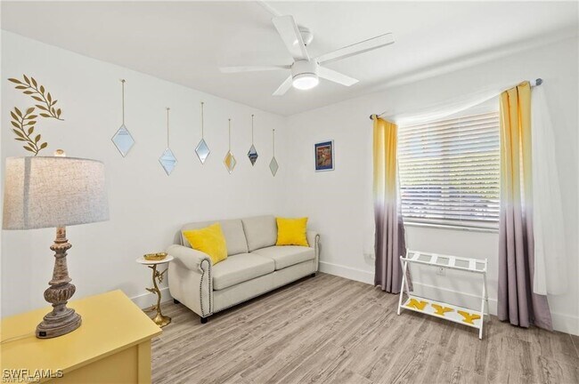 Building Photo - 1417 Chesapeake Ave Unit 106