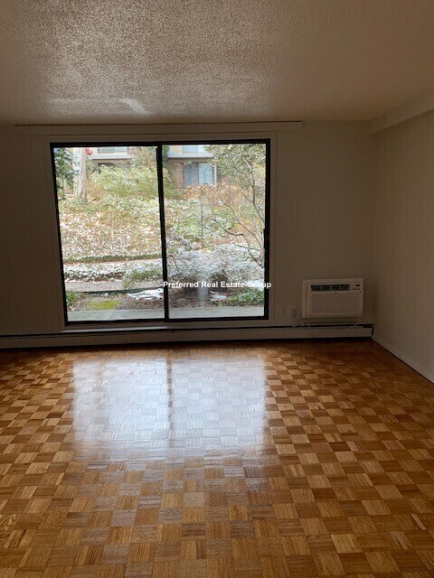 Photo - 51 Grove St Unidad #A