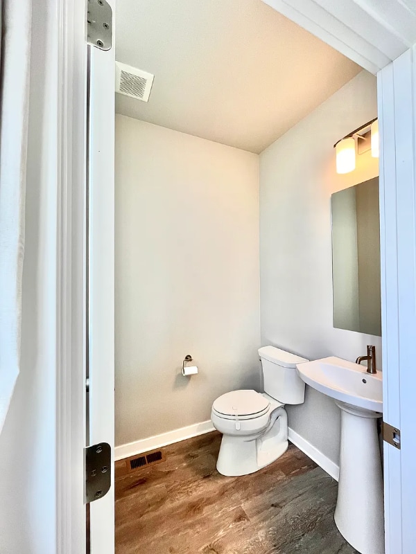 Photo - 4015 SE Century Blvd