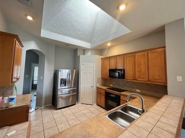 Photo - 5524 Glenview Ln