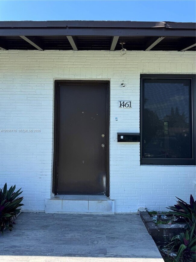 Photo - 1461 NE 118th St