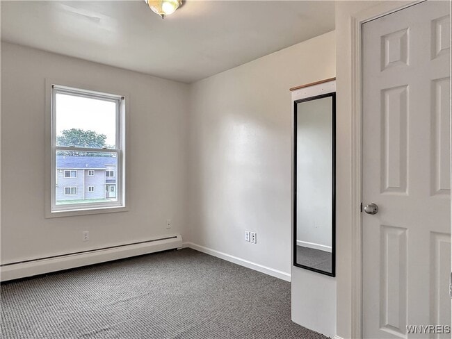 Photo - 20 Orchard St