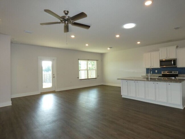 Photo - 5768 Conley Ct