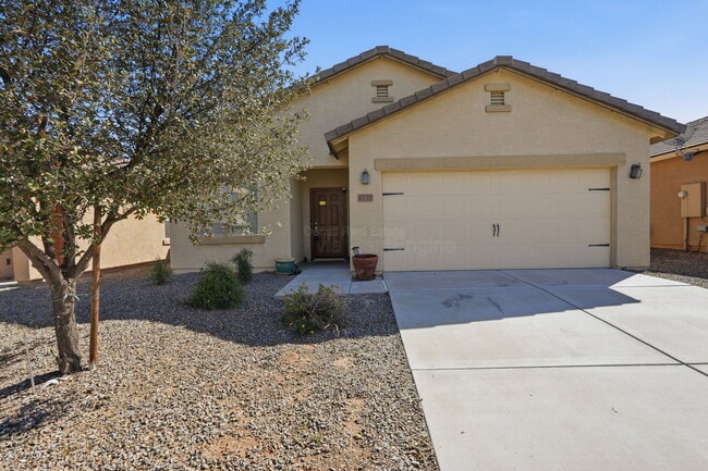 Building Photo - 6737 S Cut Bow Dr