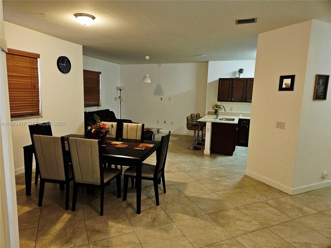 Photo - 290 NW 109th Ave