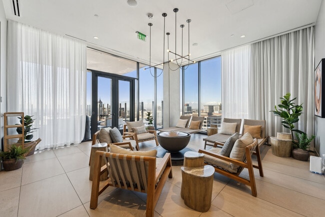 Photo - The Worthington