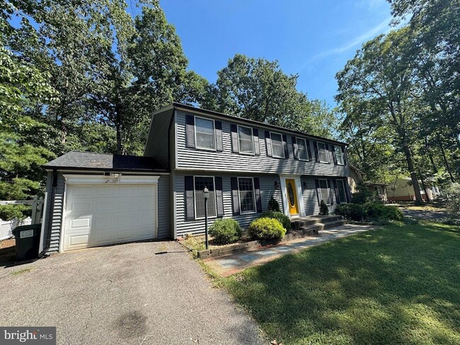 1002 Harbour Dr