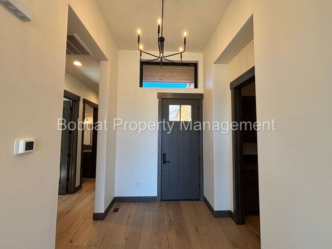 Photo - 2933 Portrush Dr