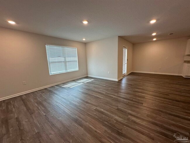 Photo - 4014 Whitetail Ln