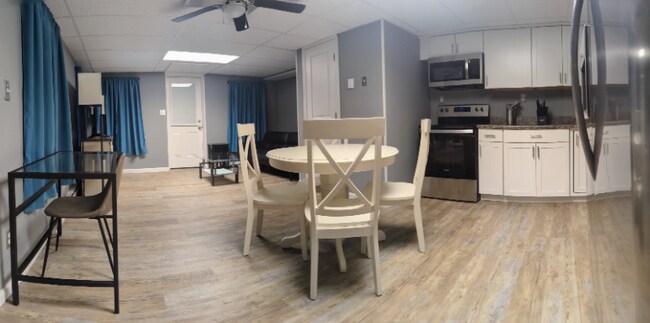 Photo - 39 Queen St Unit 1st Floor