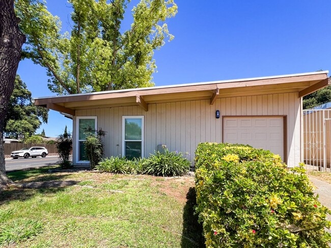 Photo - Spacious 3 Bed 2 Bath Home