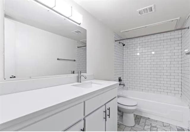 Photo - 2211 S Vernon Ave Unit 219