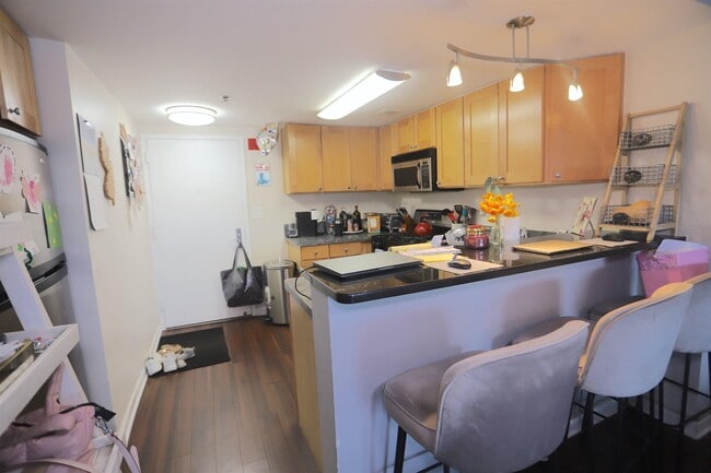 Photo - 700 1st St Unit 10T