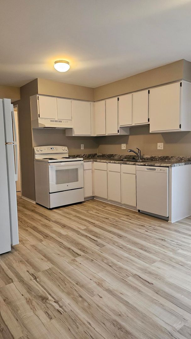 2050 Sheldon Rd Unit 1