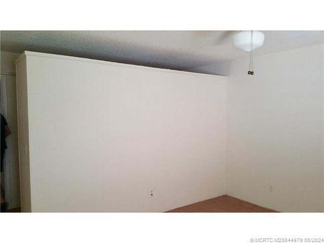Building Photo - 1510 NE 12th Terrace Unit E13 Rental