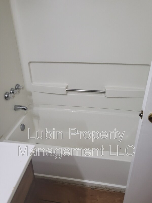 Photo - 2527 Calvert Ave