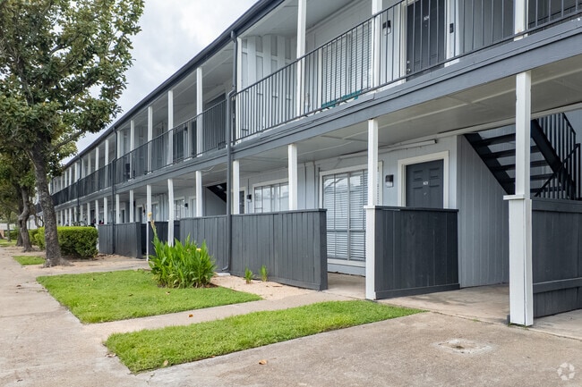 The Nathaniel Apartments