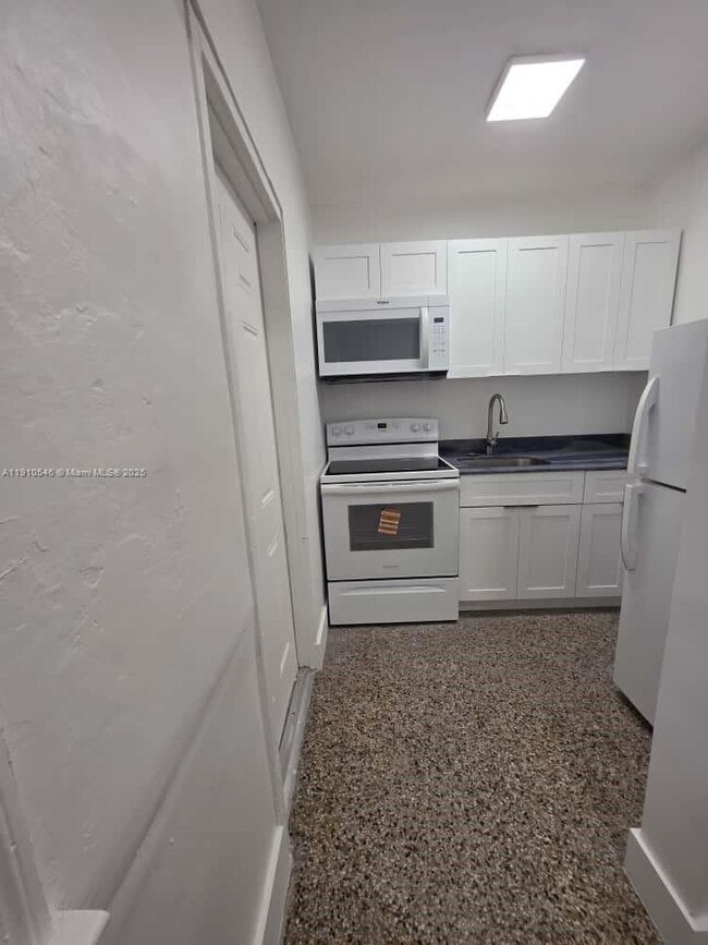 Photo - 1948 Fillmore St Unit 1/2