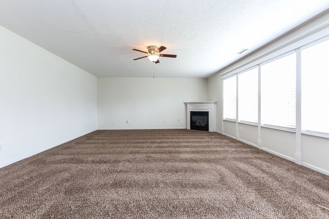 Photo - 10783 Standish Pl