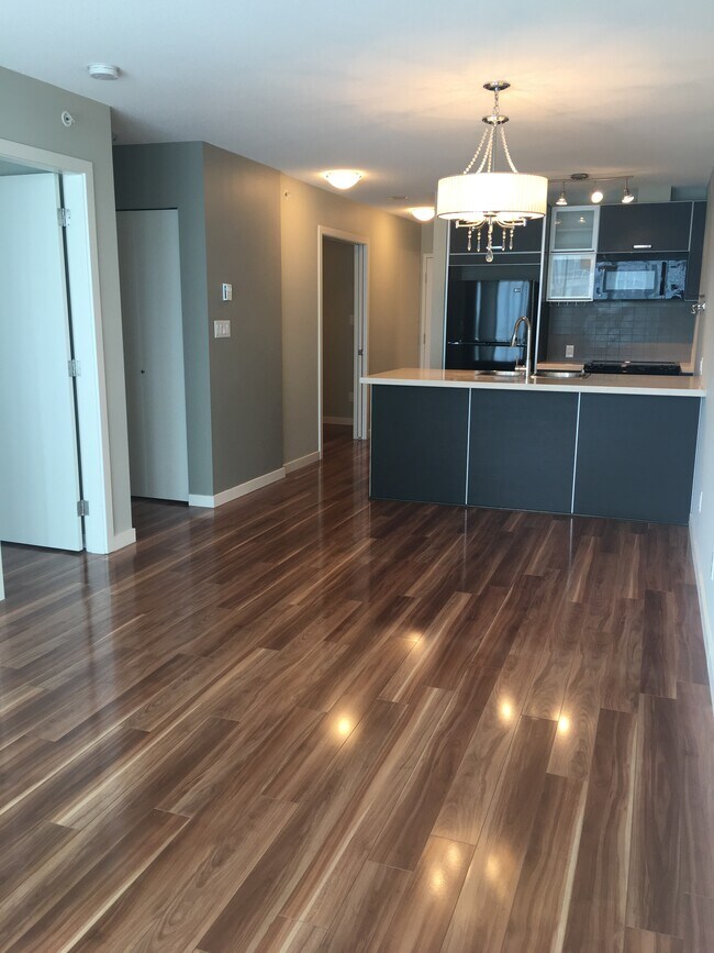 Photo - 1103-13688 100 Avenue Unit 1103