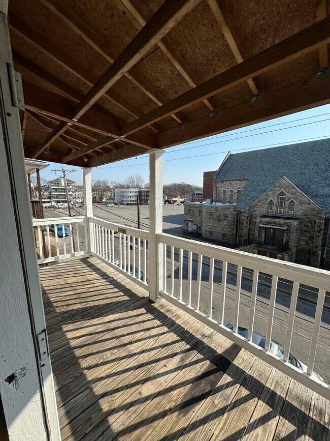 Photo - 518 Privilege St Unidad APT #3