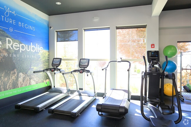 Fitness Center - The Republic