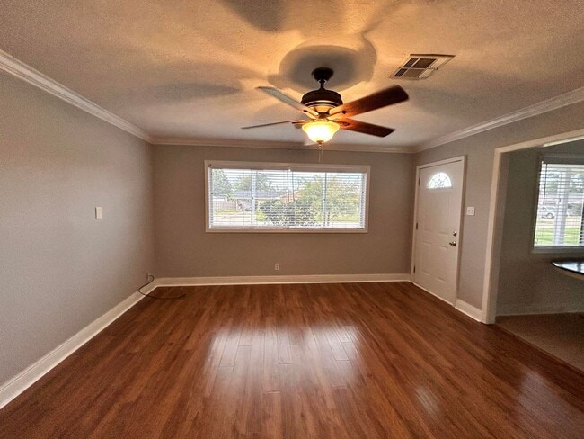 Photo - Gorgeous Lake Charles House