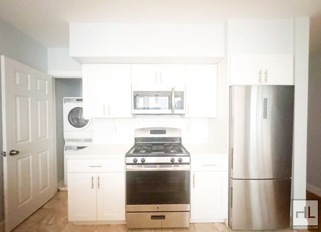 Photo - 140 Wadsworth Ave Unit 6