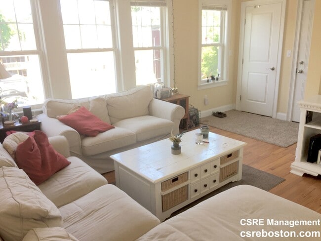 Photo - 77 Beechcroft St