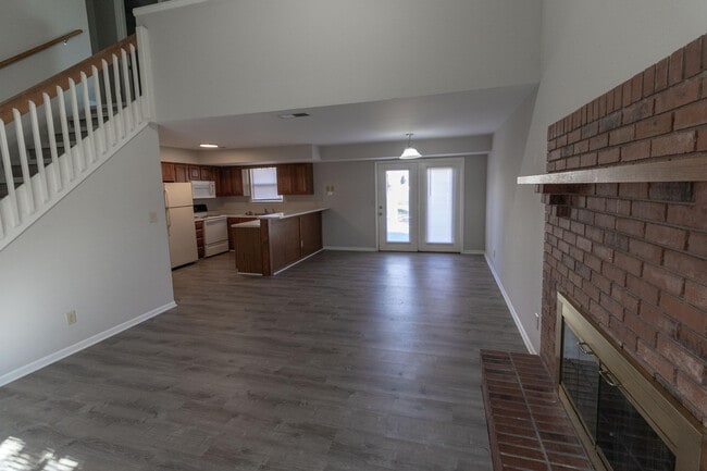 Photo - 3705 Hermitage Rd