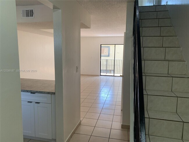 Photo - 2319 W 60th St Unit D212