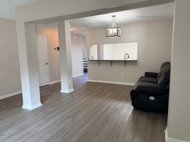 Photo - 4515 Renwood Ct