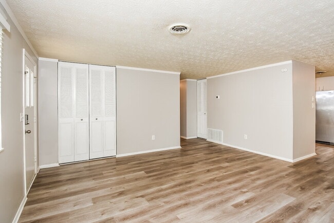 Photo - 1860 Suwanee Ridge Ct NW