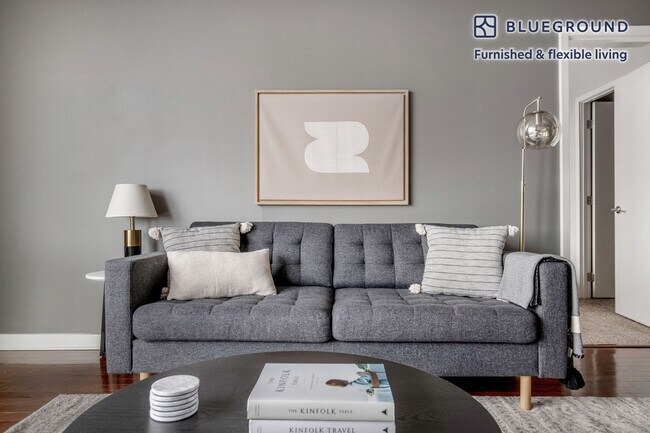 Photo - 4918 St Elmo Ave Unit FL14-ID662