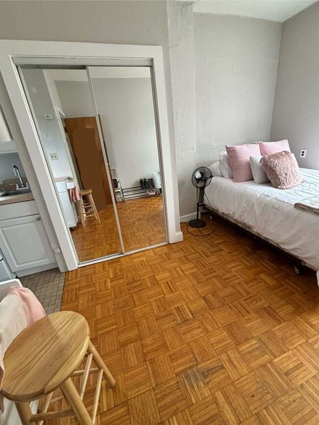 Photo - 40 Anderson St Unit 17