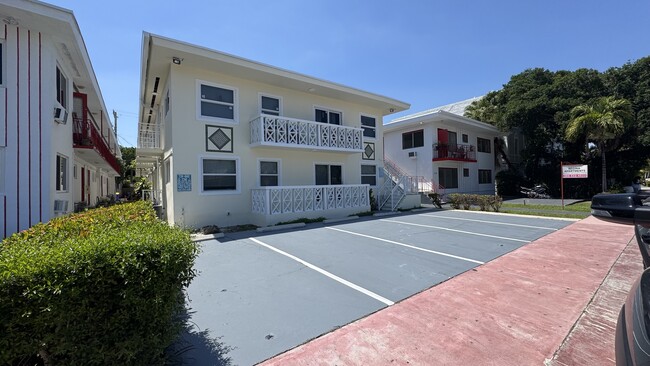 1234 Euclid Ave Unit 4