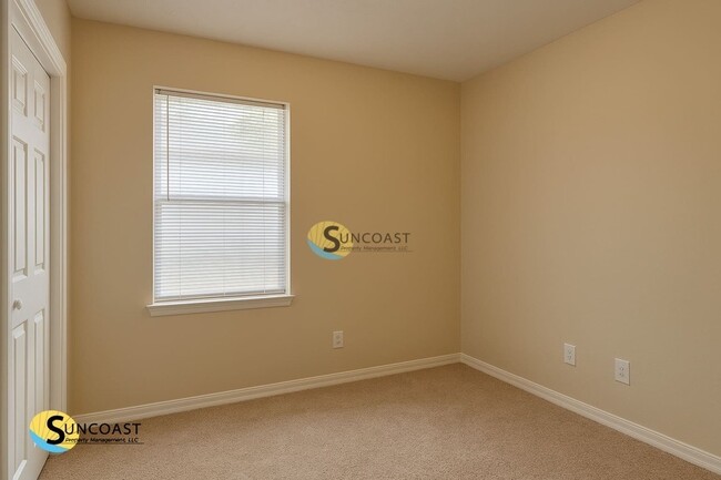 Photo - 10310 Briarcliff Rd E