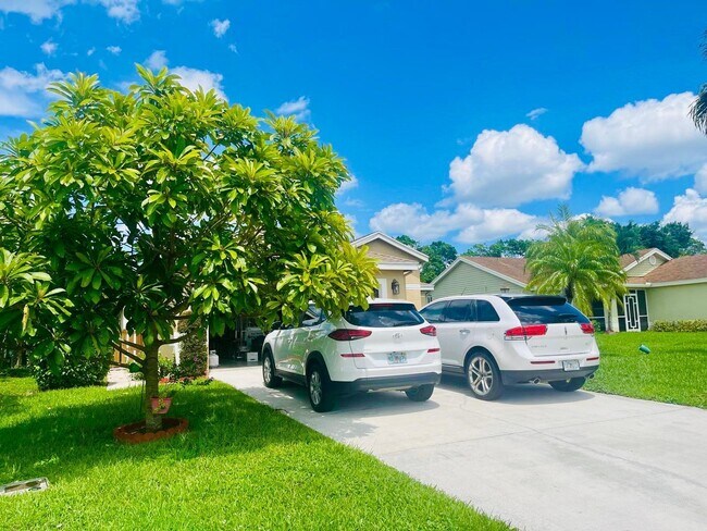 Photo - 6817 Barnwell Dr