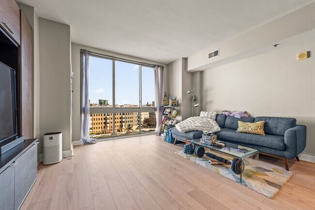 Photo - 800 Jackson St Unit # 707