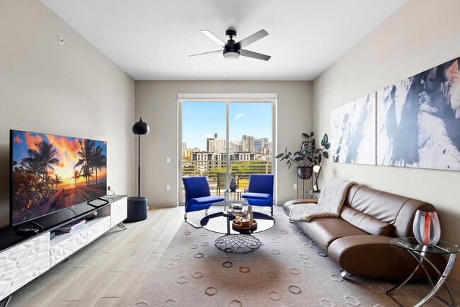 Photo - 525 NE 7th St Unidad ID1239359P