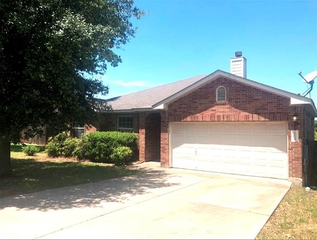 Building Photo - 1009 Middle Brook Dr