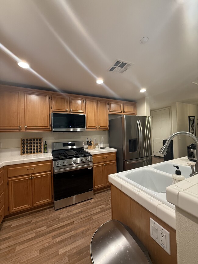 Photo - 243 Riverdale Ct Unit 3rd Floor Condo Unfurnish