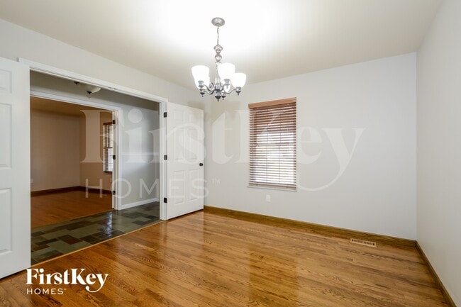 Photo - 1530 Froesel Dr