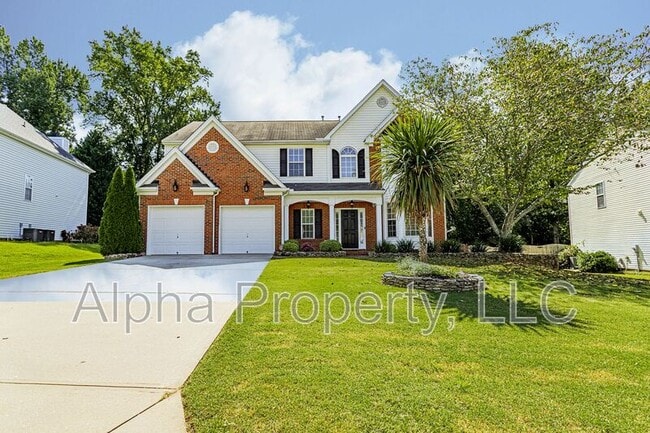 Building Photo - 317 Edenberry Way