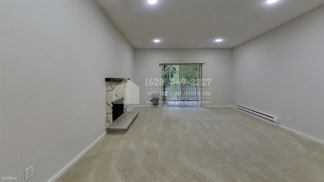 Photo - 2 br, 1 bath Condo - 14517 Northeast 40th ... Unidad F201