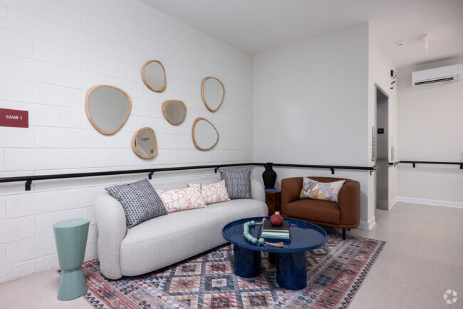 Resident Lounge - Dillard School