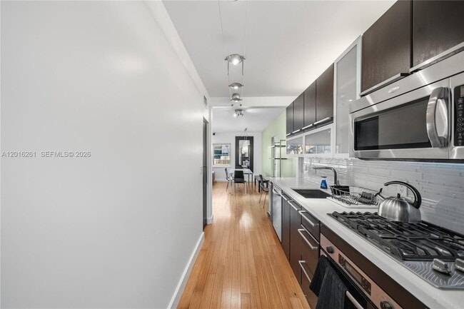 Photo - 7207 Bay Dr Unidad 21
