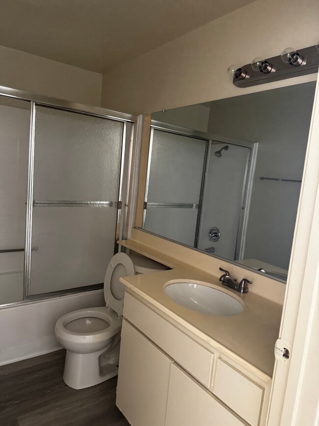 Photo - Pavillion Apartments